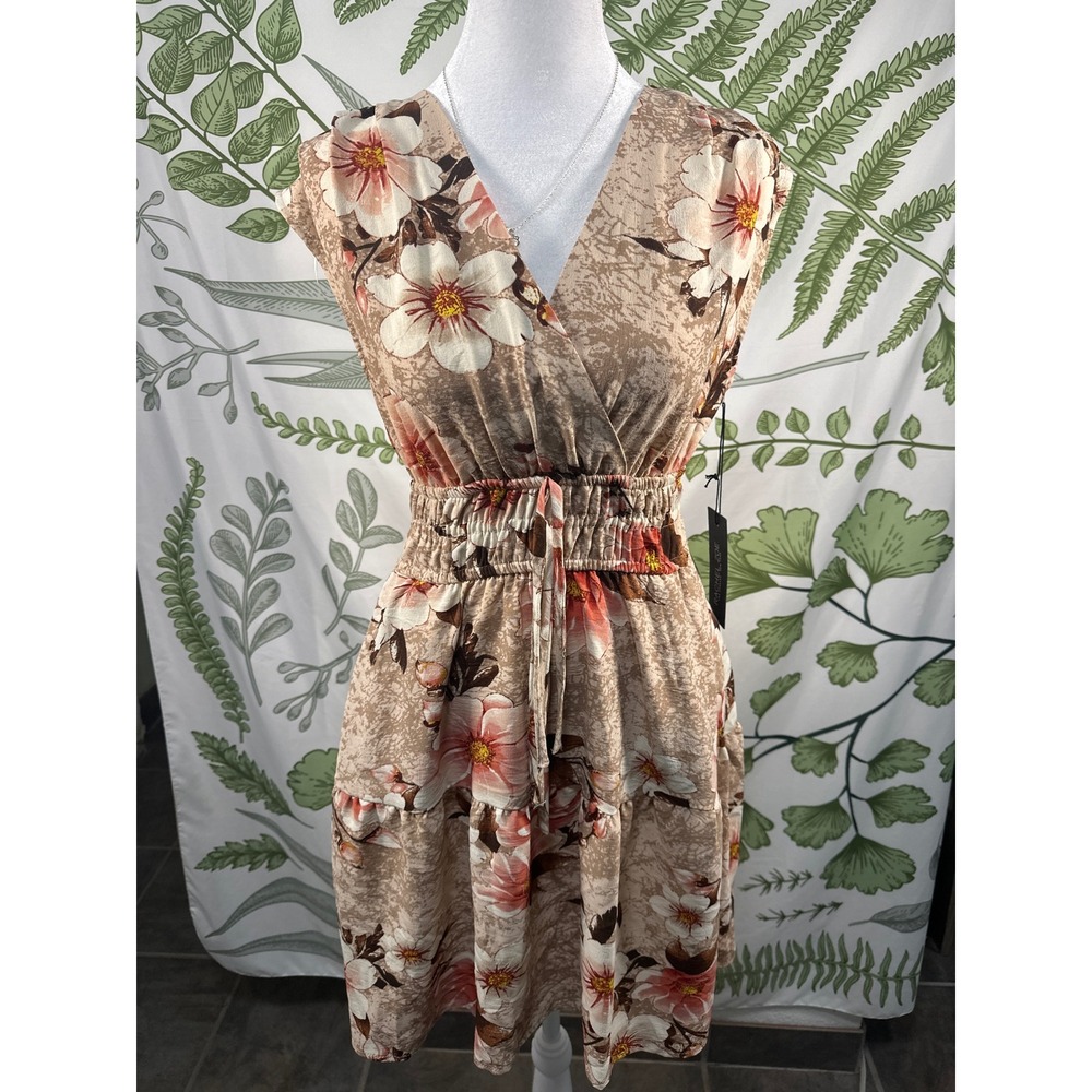 Rachel‎ Zoe Floral Smocked Waist V-Neck Tiered Mini Dress Tan Peach XS New
